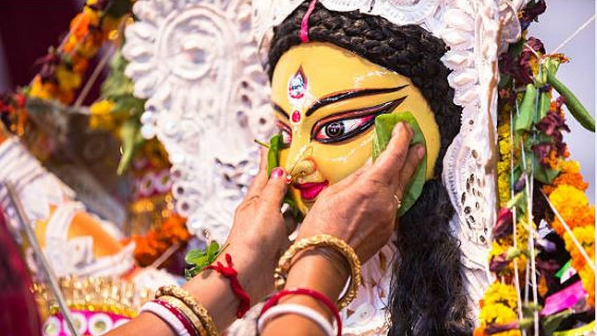 কেন বৌদ্ধধর্মেও আজ পালিত অশোক বিজয়া দশমী! দশমীর এ কাহিনি অজানাই