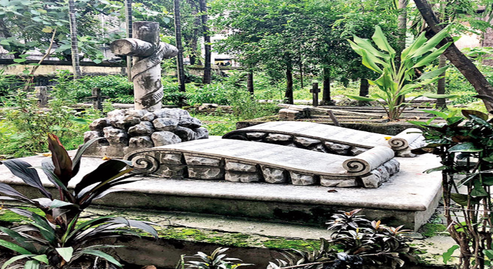 এশিয়ার একমাত্র গ্রিক কবরস্থান আছে কলকাতাতেই! অনাদরের ইতিহাস চোখে জল আনবে