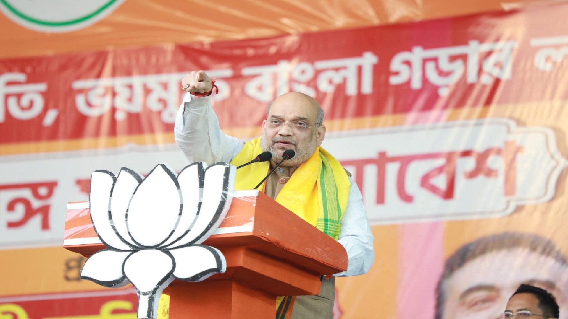 মমতার বাংলা বিজয়ের বর্ষপূর্তি, অমিত-আগুনেই পুড়ল বঙ্গ বিজেপি?