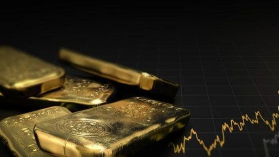 Gold Investment || জমানো টাকায় সোনা কিনছেন? বিনিয়োগ নাকি বড় ভুল হচ্ছে...