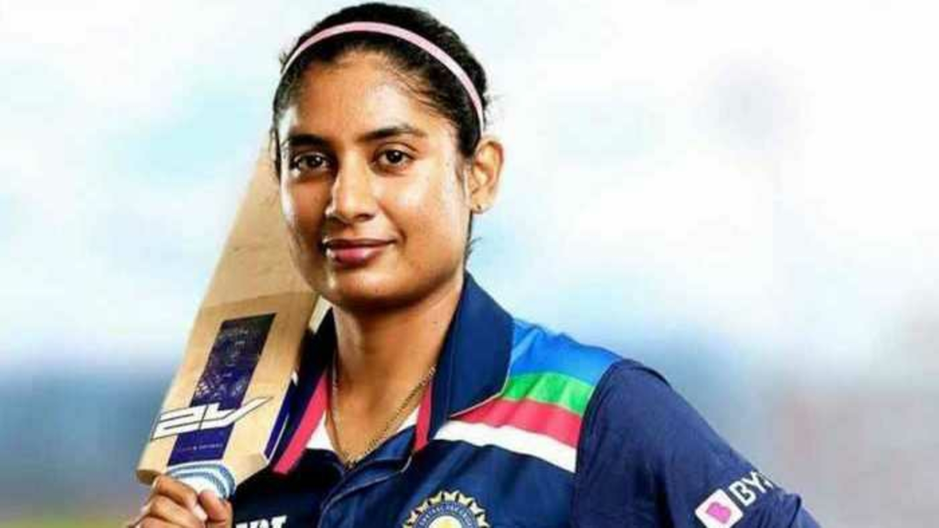 মিতালির ২৩ বছরের কেরিয়ার চ্যালেঞ্জ জানাতে পারে যে কোনও পুরুষ ক্রিকেটারকে