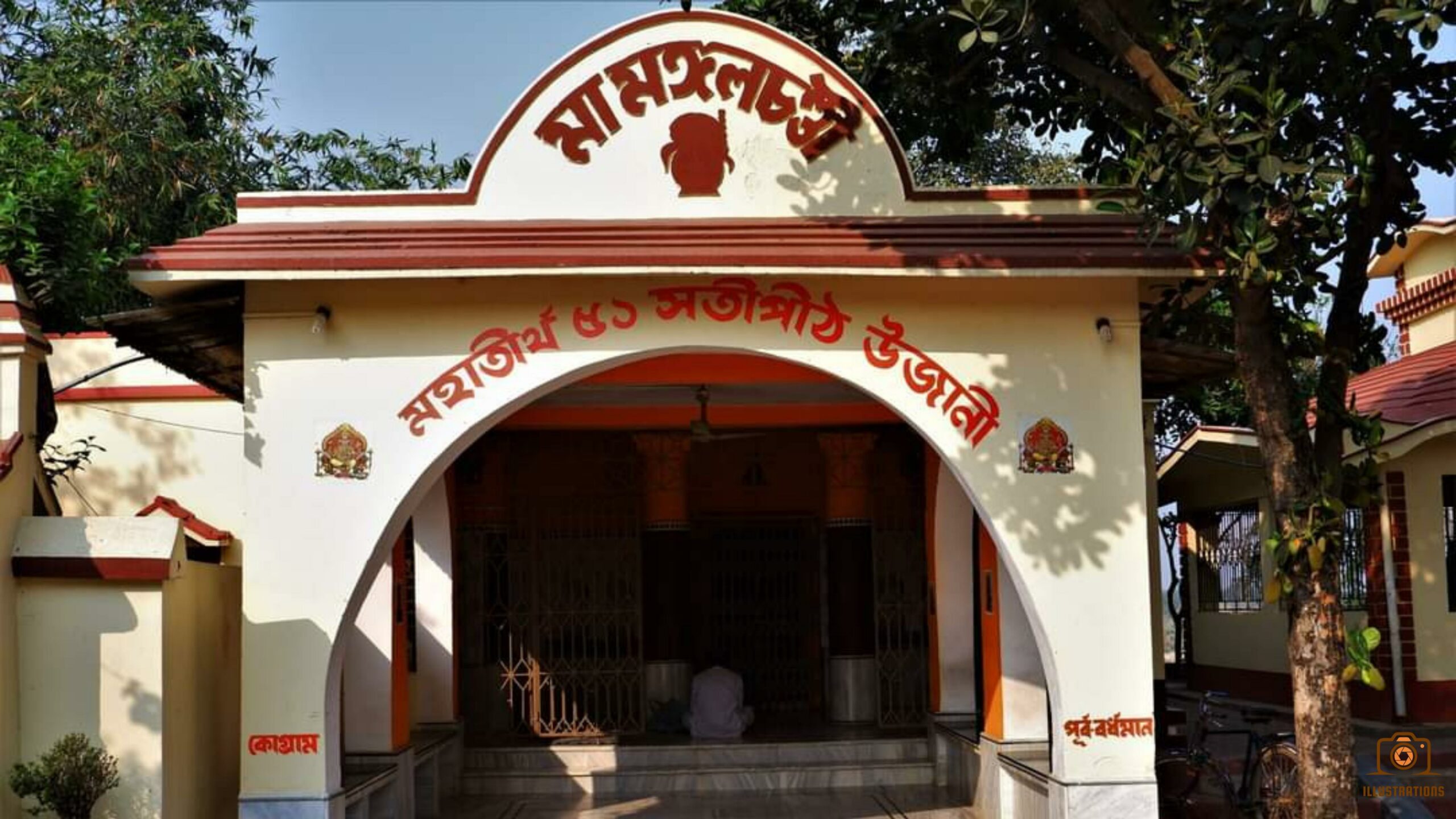 চুরি হয়েছিল অষ্টধাতুর বিগ্রহ! বর্ধমানের এই শক্তিপীঠের প্রতি পরতে জড়িয়ে পৌরাণিক কাহিনি