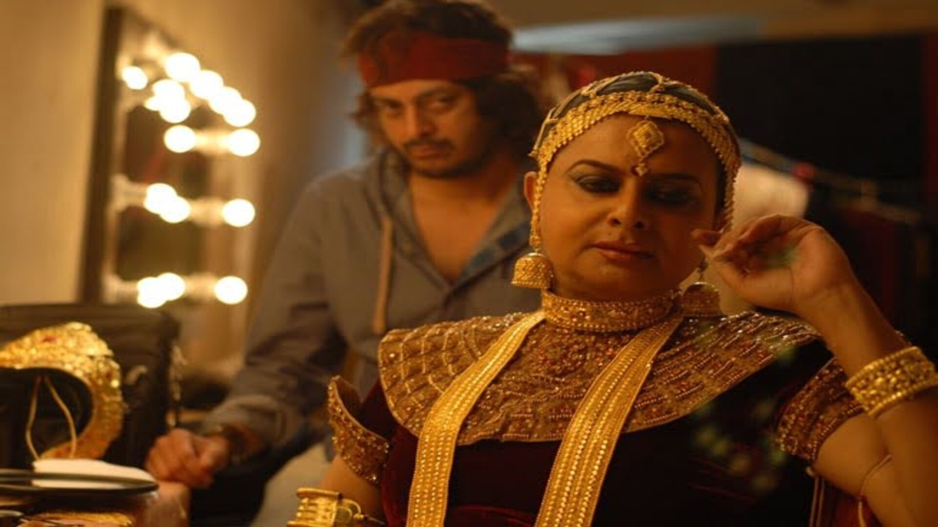 সমপ্রেমের আলোয় রবীন্দ্রনাথের 'চিত্রাঙ্গদা'-কে নতুন করে দেখেছিলেন ঋতুপর্ণ