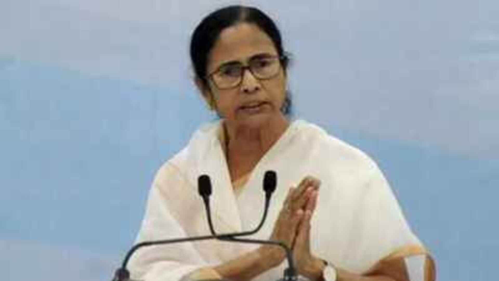 নন্দীগ্রামে 'বিশ্বাসঘাতকতা', কেন মমতার মুখে ঘুরেফিরে সেই একই কথা