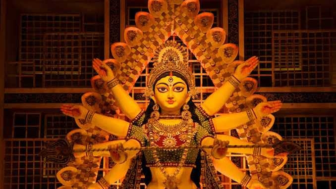 কোথাও বরাভয়দাত্রী কোথাও উগ্রচণ্ডা! অবাক করবে দশভুজার দশটি অজানা কাহিনি