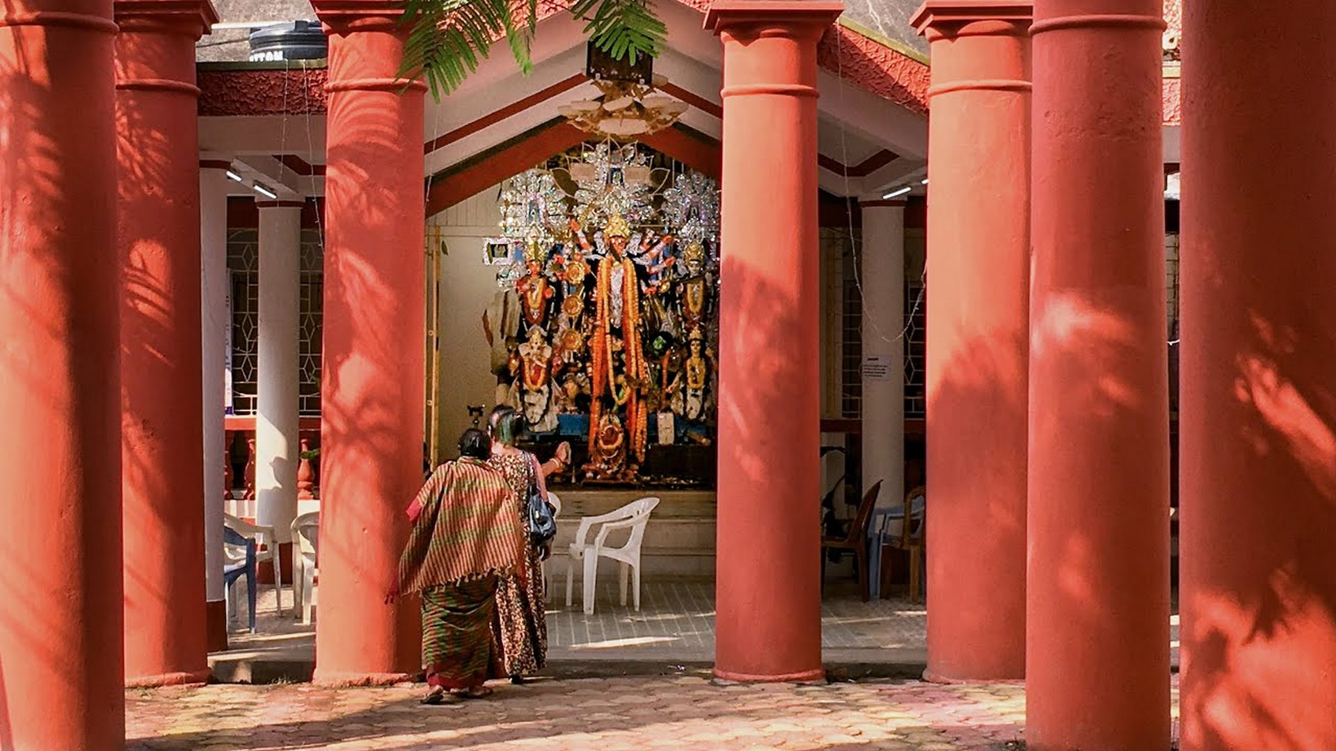 পোড়া ল্যাটা মাছের ভোগ, ইতিহাসবিজড়িত সাবর্ণদের দুর্গাপুজো