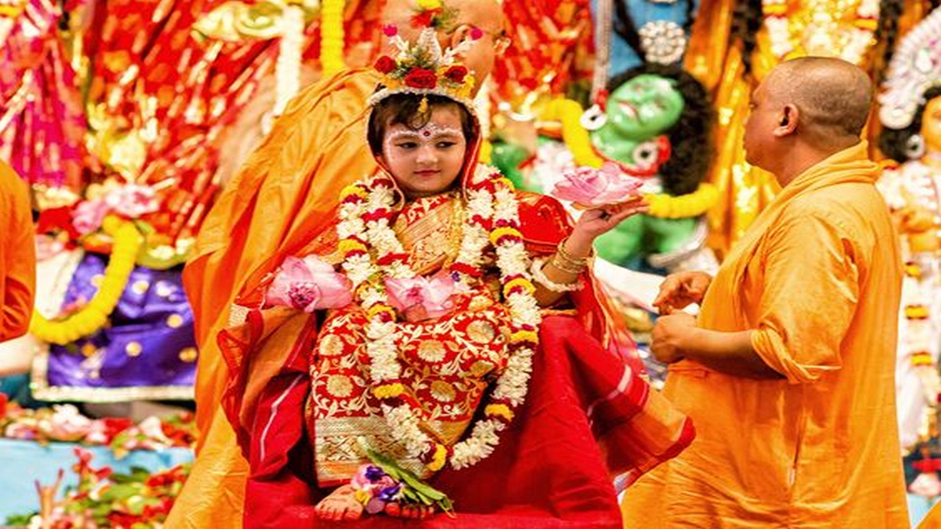 ঋতুমতী কন্যারা ব্রাত্য, কীভাবে নির্বাচন করা হয় কুমারী পুজোর বালিকাদের?