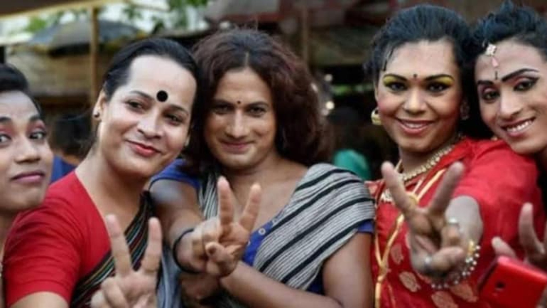 কৃত্রিম উপায়ে বানানো হচ্ছে 'হিজড়ে'! খোদ রাজধানীতে যে অন্ধকারে বাঁচছেন রূপান্তরকামীরা