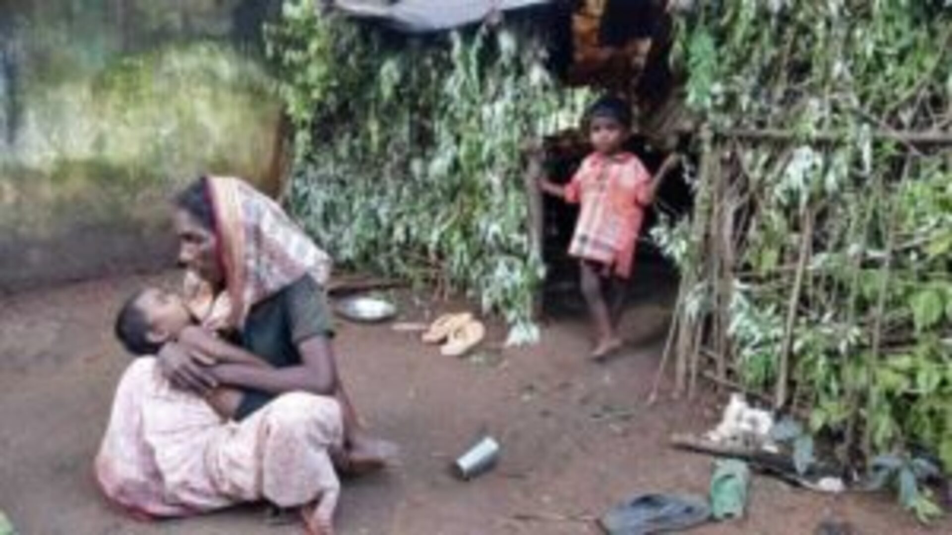অনাহারে মৃত্যুই ভারতের গরিবের নিয়তি! মুনাফার প্রদীপের নিচে অসহ্য অন্ধকার