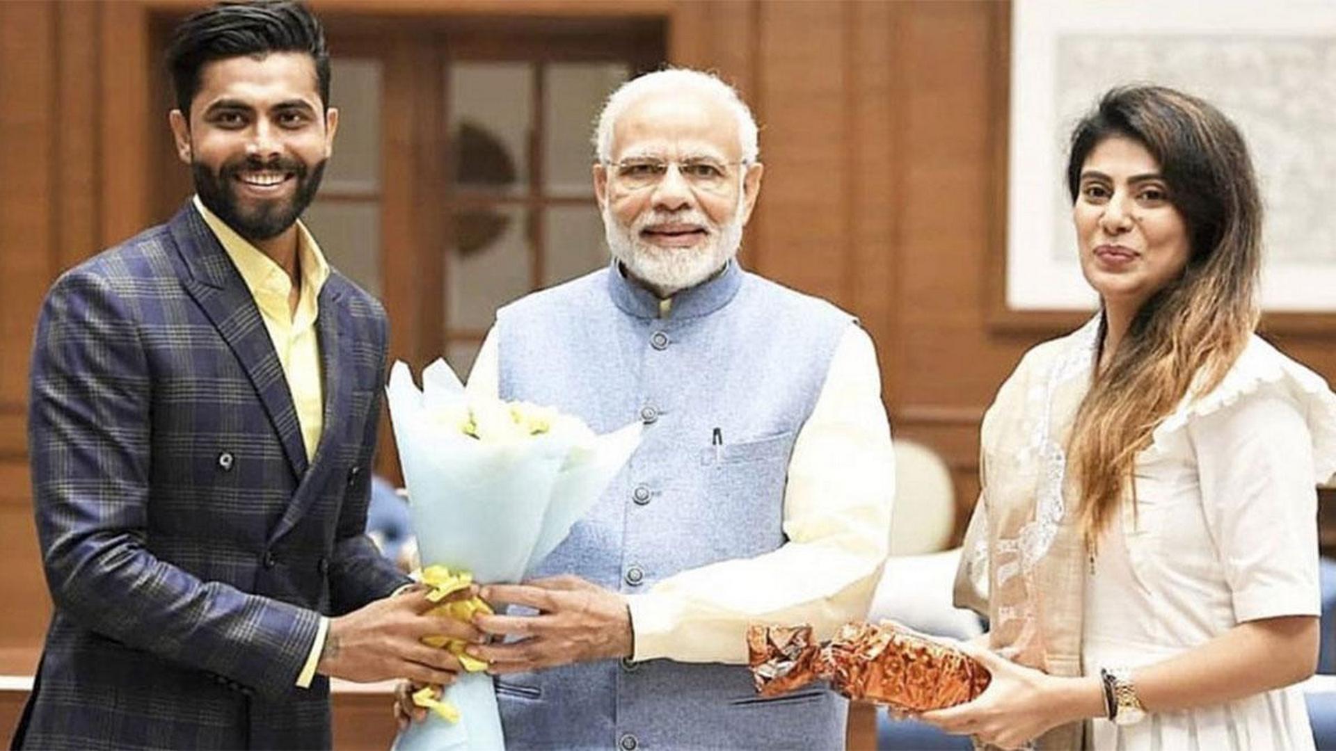মত্ত ছিলেন পদ্মাবৎ বিরোধিতায়! গুজরাত ভোটে বিজেপির ভরসা, কে এই করণী সেনা প্রধান?