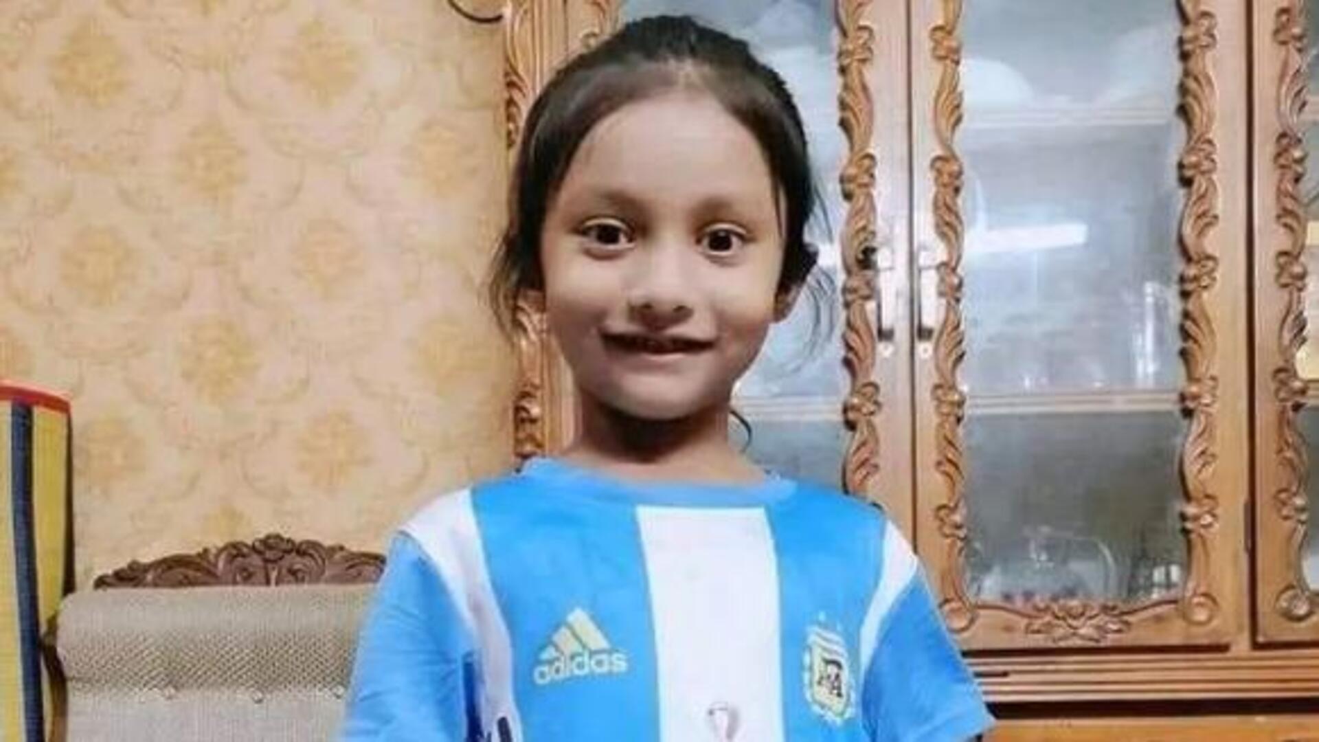 আর্জেন্টিনার খেলা দেখার অপেক্ষায় ছিল ছোট্ট মেয়েটি, দাদা-ই কেটে টুকরো করল তাকে!