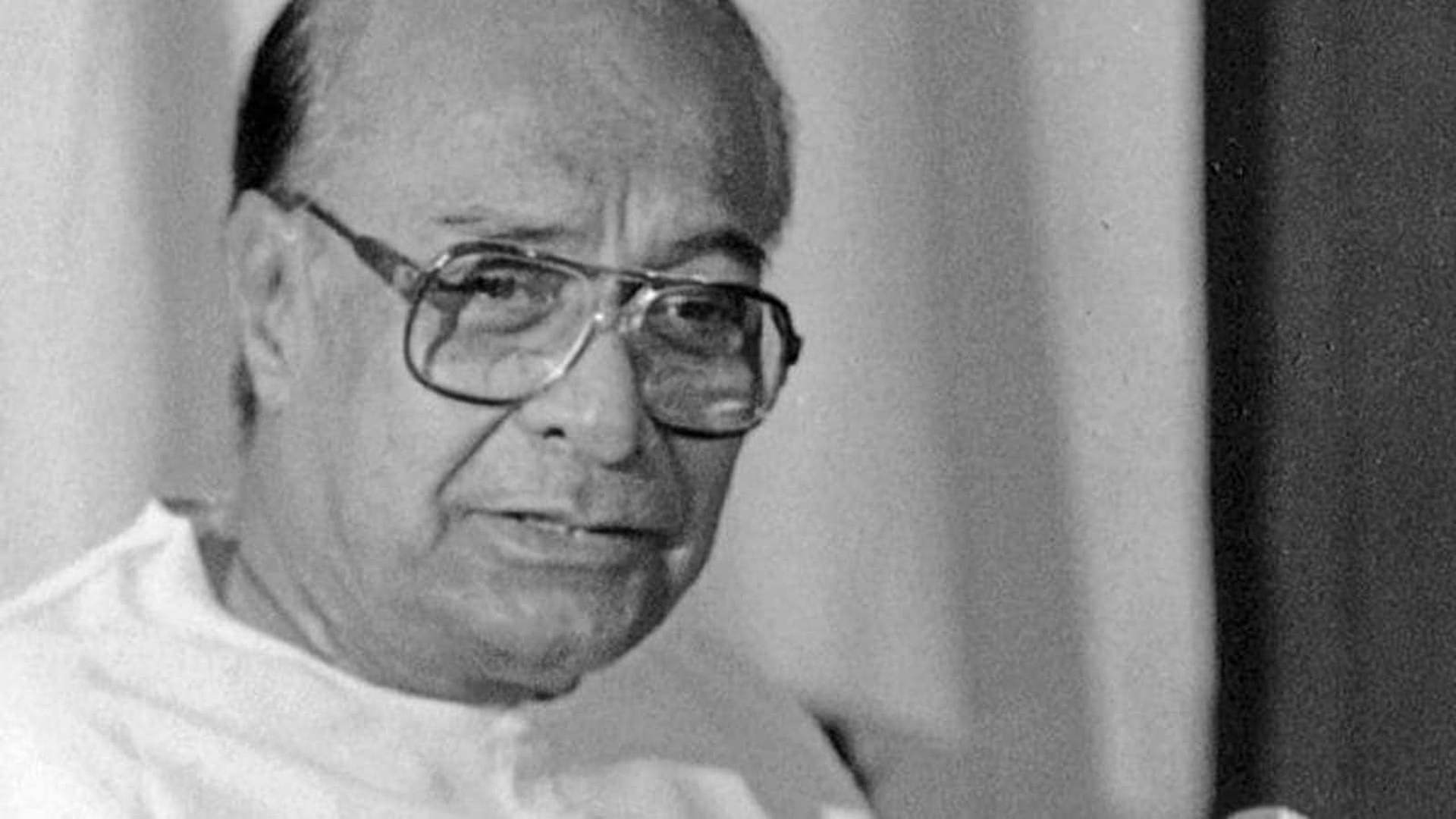 "আমি চাইলে ইন্দিরা গান্ধী নাচবেন," কেন বিতর্কিত এই মুখ্যমন্ত্রীকে সম্মান জানিয়েছিল ৩ টি দেশ!