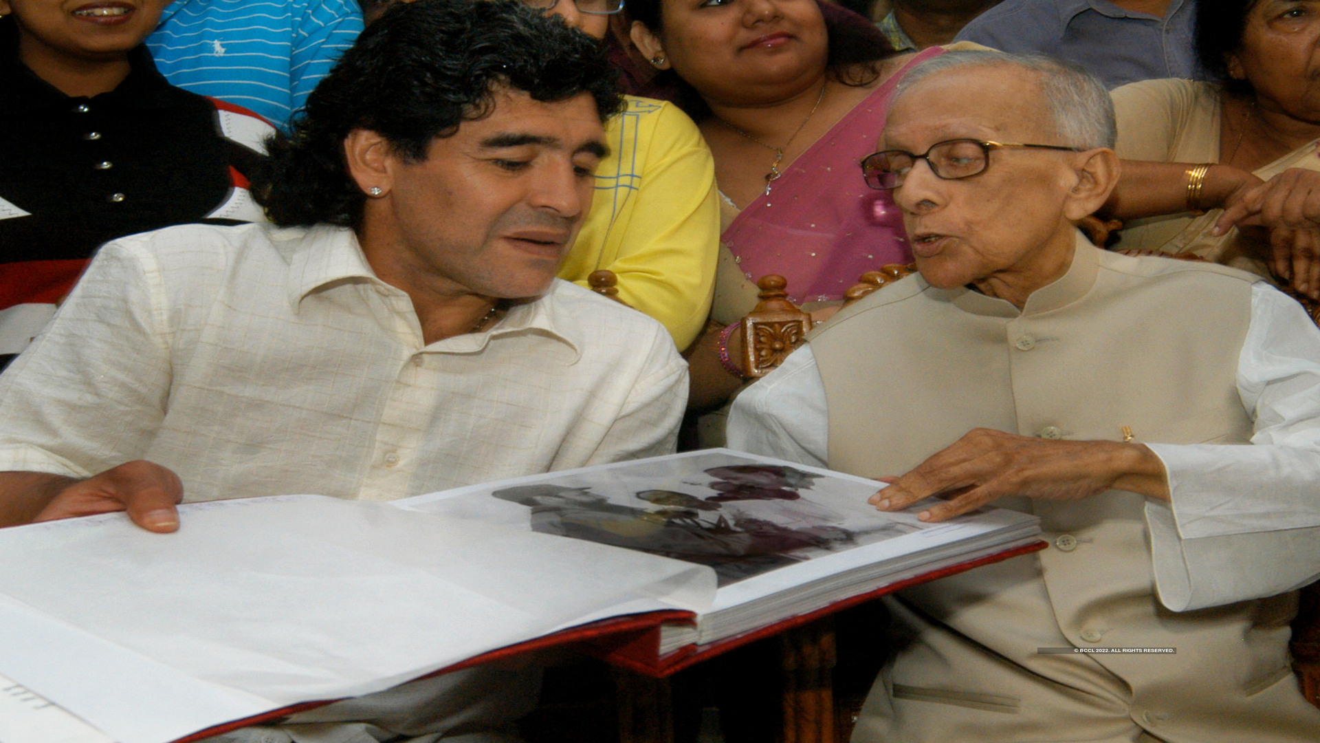 ফিদেল-মারাদোনা-কলকাতা-ফুটবল! আর্জেন্টিনার জয়ে আজও কেন জিতে যায় বাঙালি?