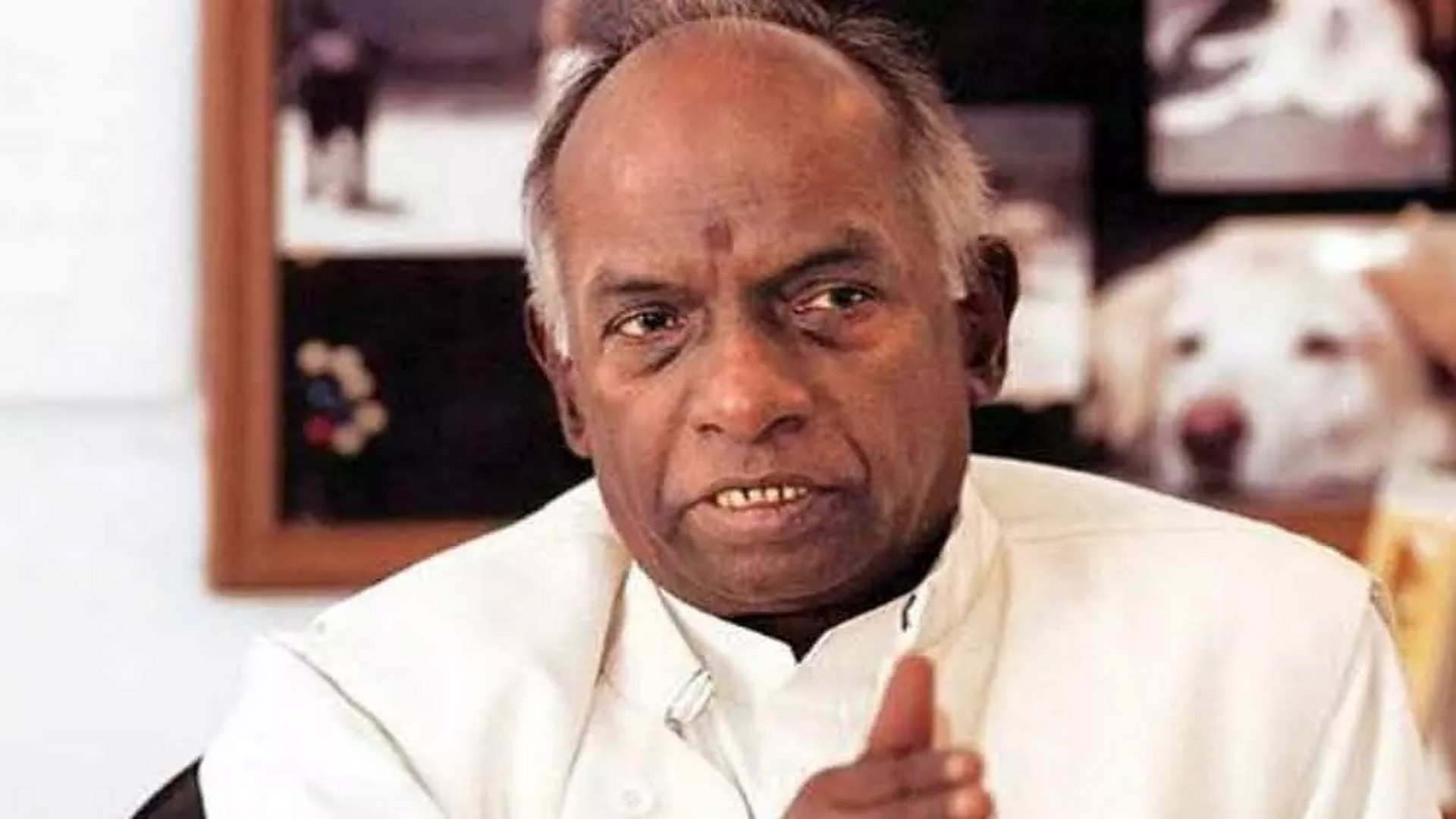 'অটল মুখোশ মাত্র!' এক চিঠিতেই বিজেপির 'কম্পিউটার ম্যানে'র জীবন শেষ করেছিলেন বাজপেয়ী