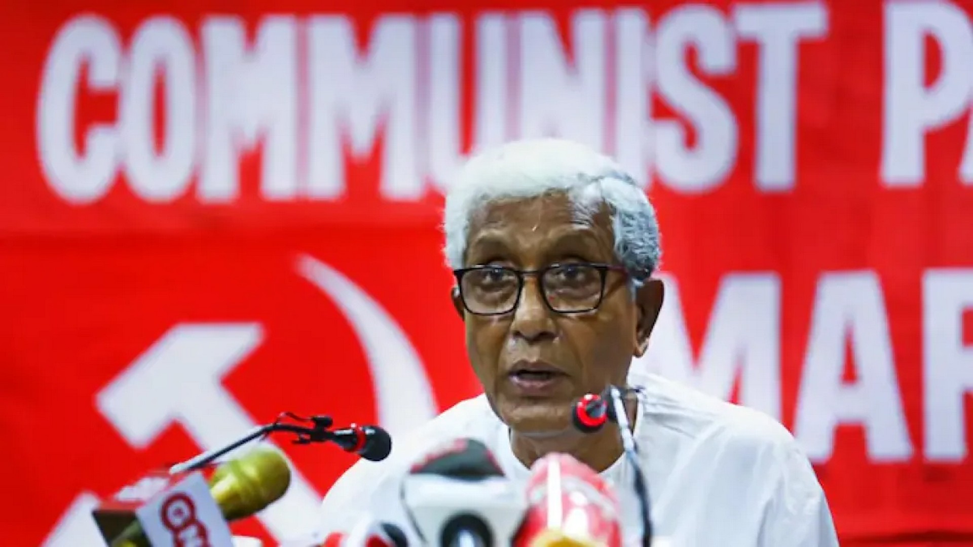 ধর্ম নয়, চাকরিই পথ! ত্রিপুরাতে কি এবার হারানো গড় ফিরে পাবে বামেরা?