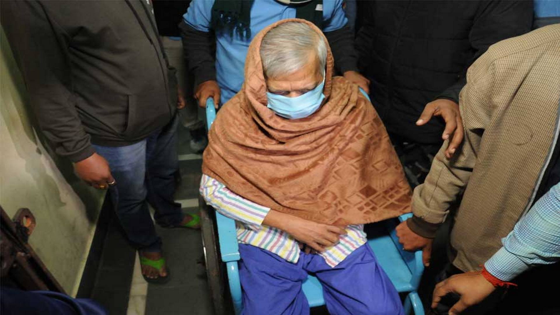 কেন এত গুরুত্বপূর্ণ কালীঘাটের কাকুর গলা? কী রহস্য লুকিয়ে কণ্ঠস্বরে?