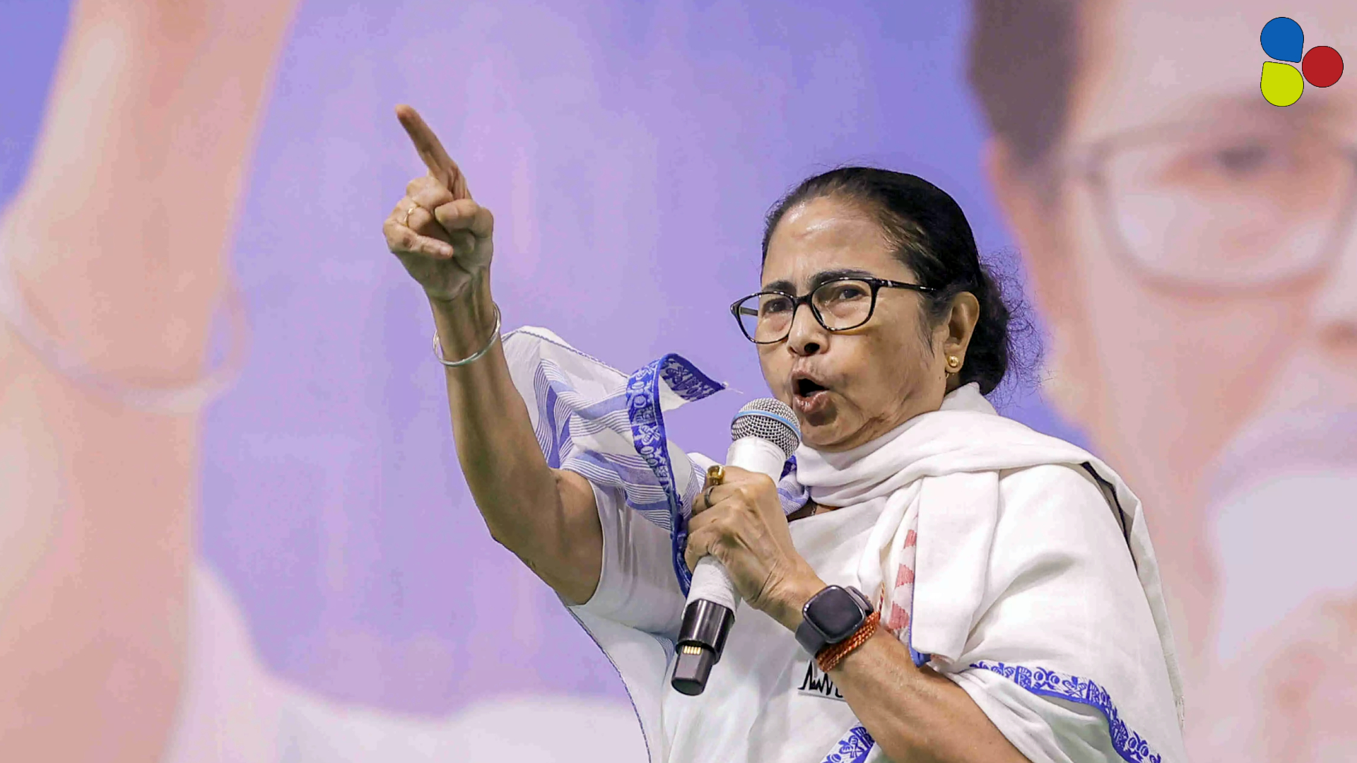 বেছে বেছে মন্ত্রীদের তোপ, কার বিরুদ্ধে কী অভিযোগ মমতার?