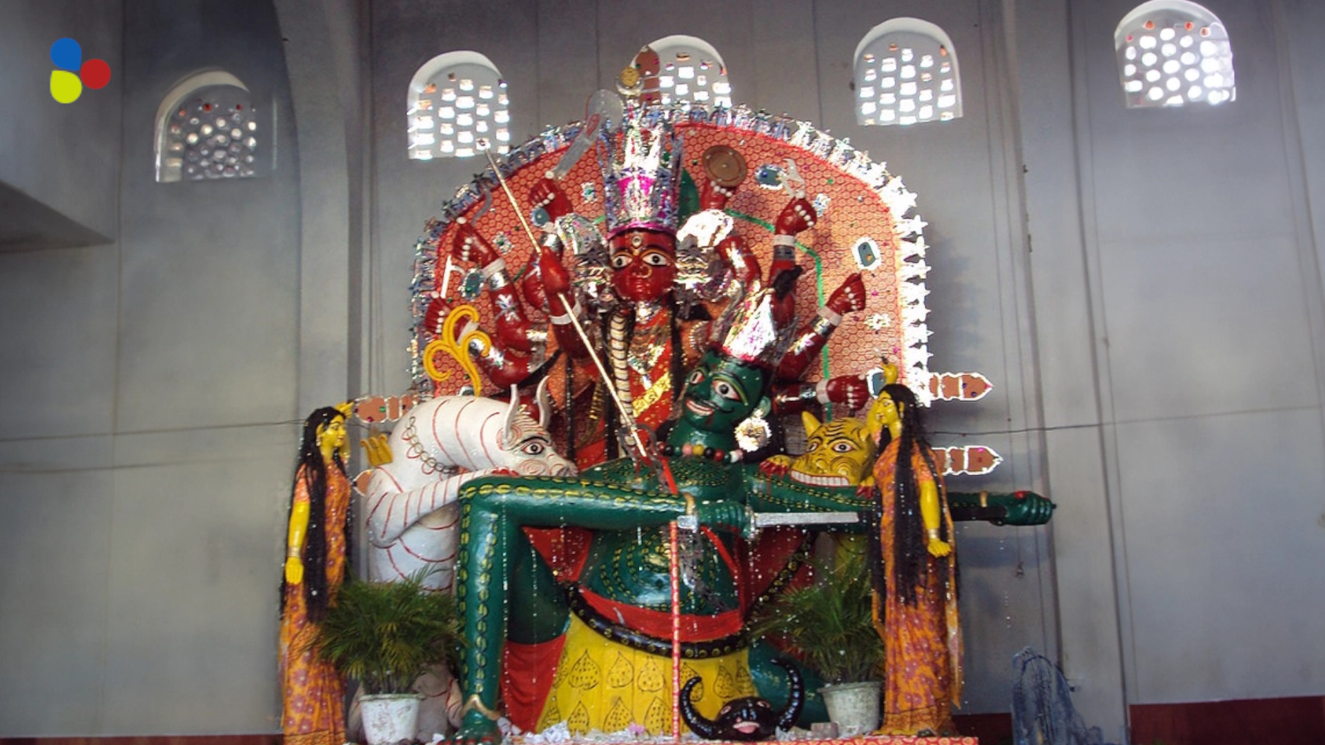 রক্তবর্ণা দেবী, বিশালাকার অসুর! কোচবিহারের বড়দেবীর পুজোর ইতিহাস চমকে দেবে
