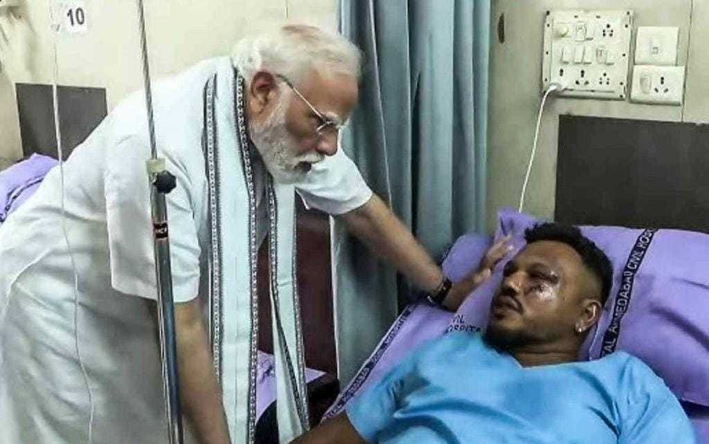বোয়িং দুর্ঘটনায় একমাত্র জীবিত! কী ভাবে বাঁচলেন বিশ্বাসকুমার রমেশ?