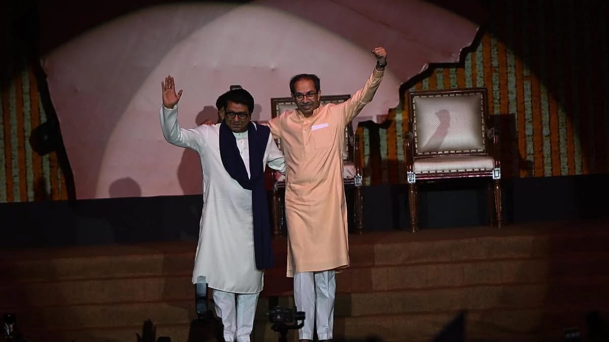 উদ্ধব-রাজ এক মঞ্চে! কেন ২০ বছর পর এক সঙ্গে দুই ভাই?