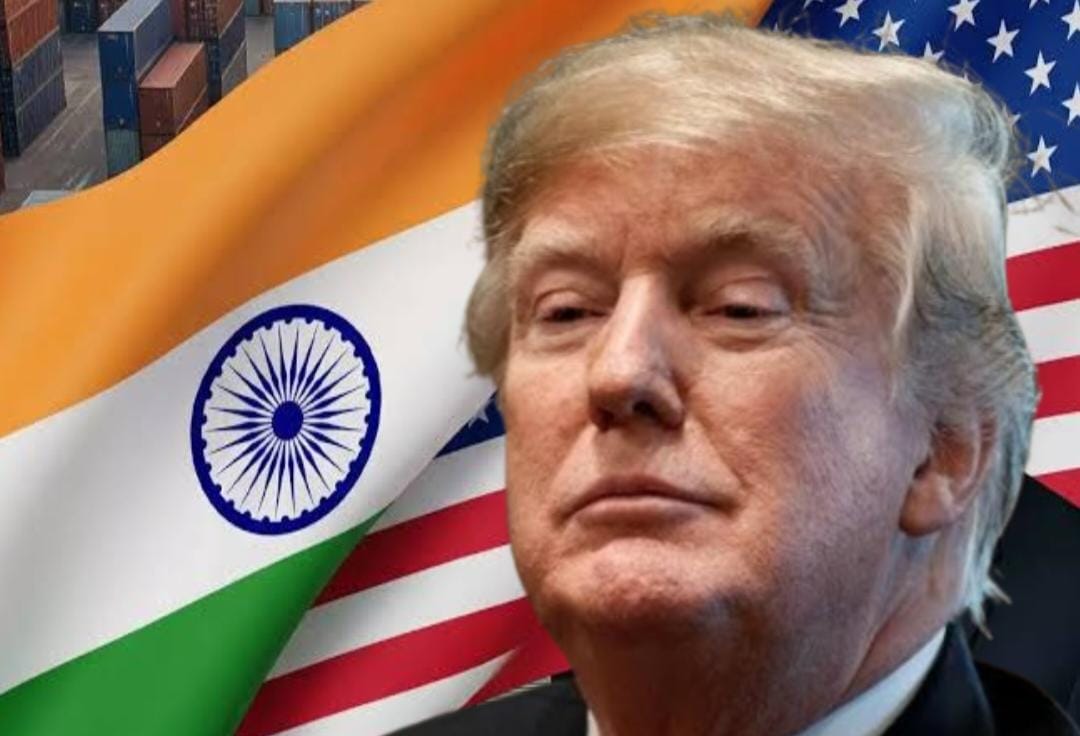 বস্ত্রে ৫০ শতাংশ শুল্ক! ট্রাম্পের সিদ্ধান্তে মাথায় হাত লাখো কারিগরের