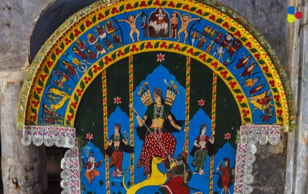 প্রতিমা নয়, পটে আঁকা দুর্গা, বর্ধমান রাজবাড়ির অনন্য পুজা প্রথা